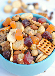 Homemade trail mix for your Bibago baby bib